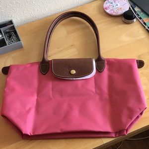 Brand New! Longchamp M size bag in pink